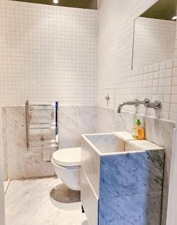 Superbe Maison De Standing-plein Coeur De