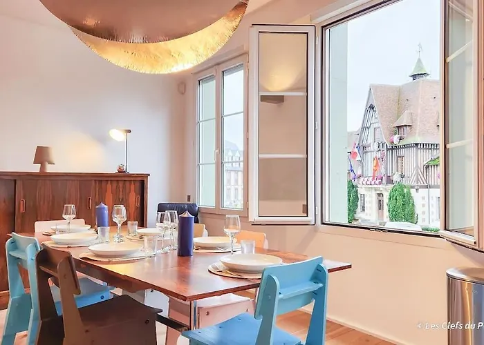 Superbe Maison De Standing-plein Coeur De